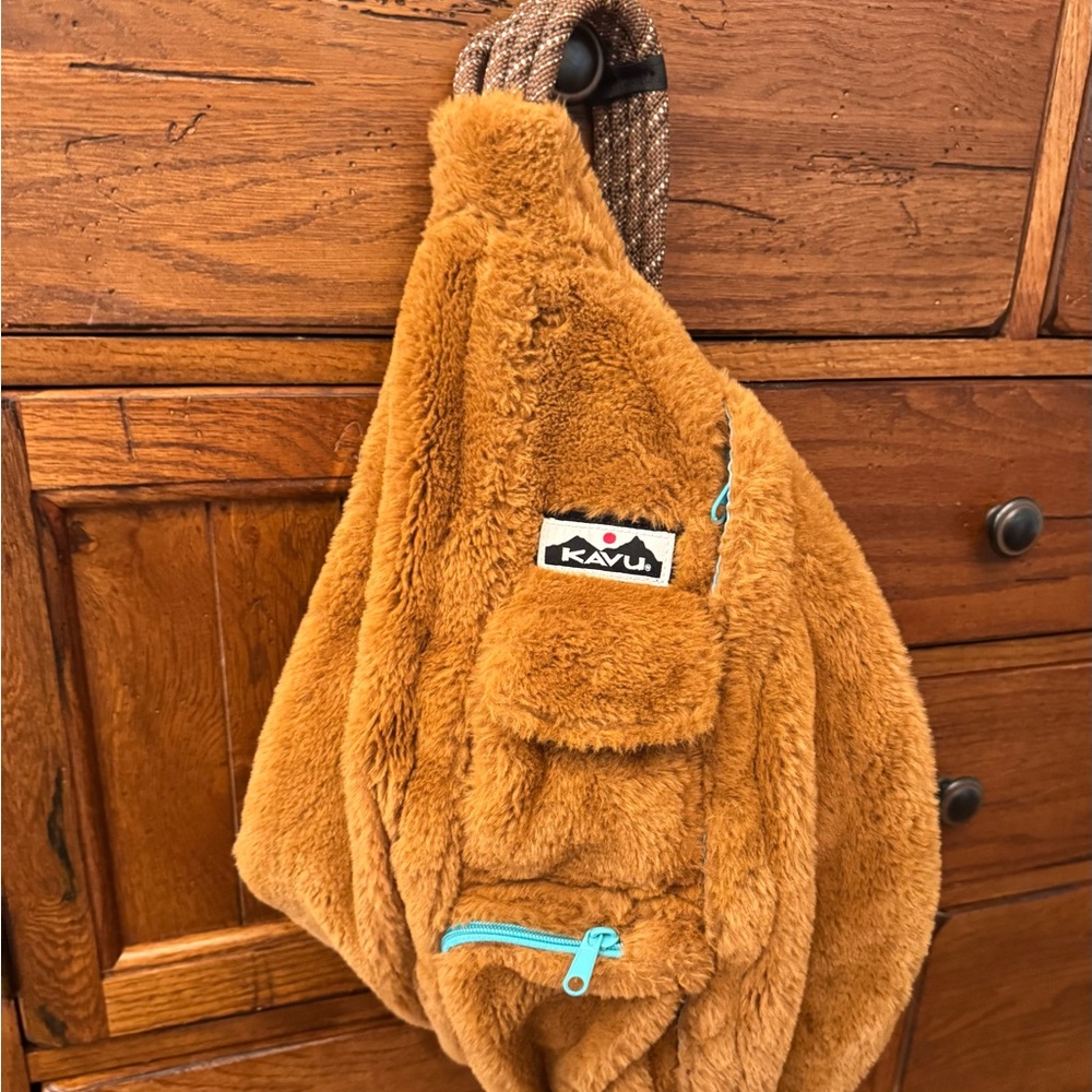 KAVU Plush Sling Bag with Blue Accents